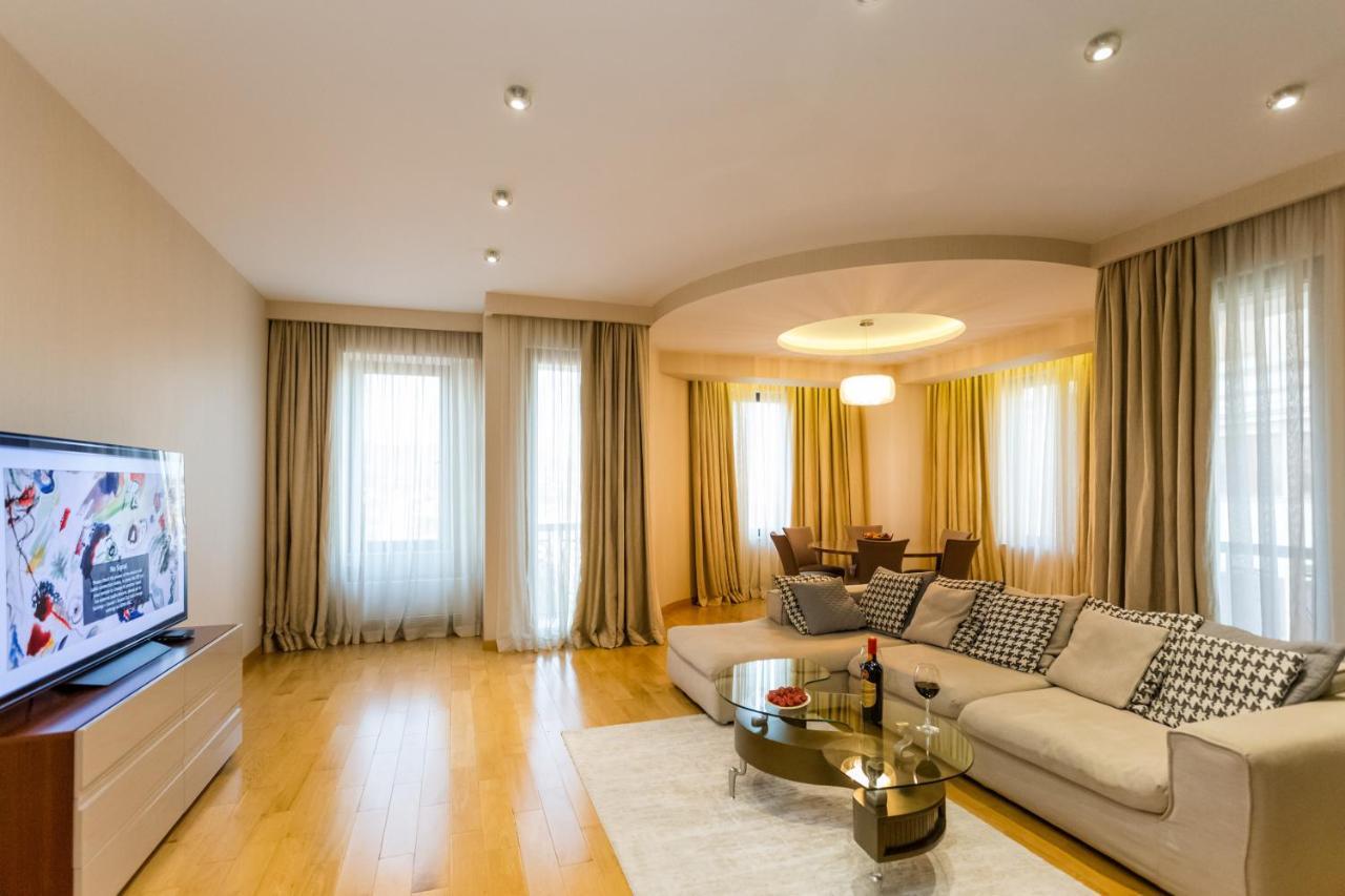 Central Cosy 5Bd-5Bath Apartment Tbilisi Exterior photo