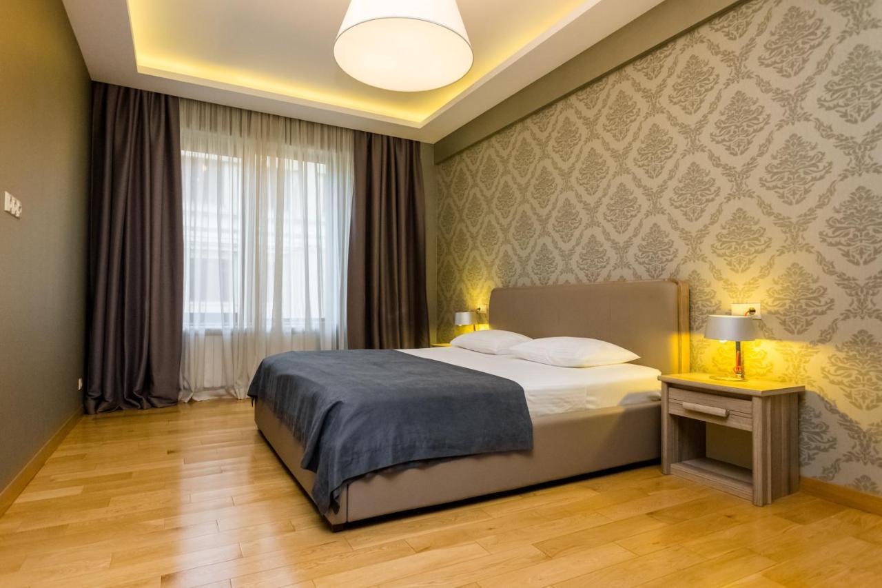 Central Cosy 5Bd-5Bath Apartment Tbilisi Exterior photo